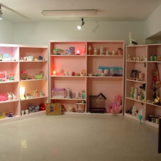 Pet Dreams (Dream store, installation view), 2005