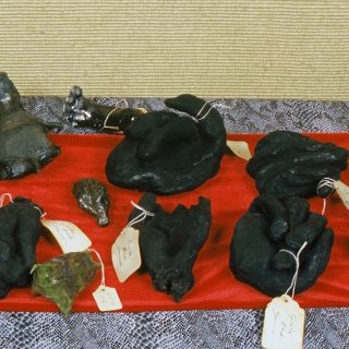 Animal Hand Souvenirs, 2004